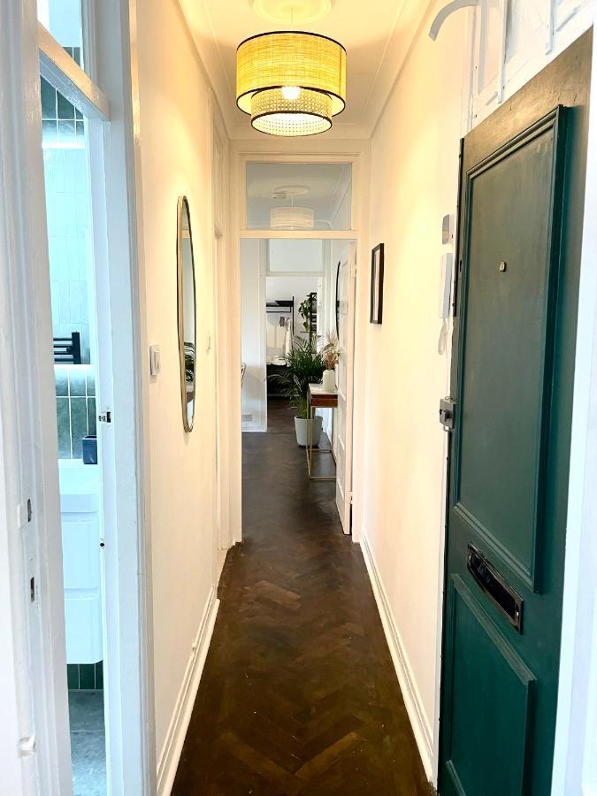 Newly Refurbished 2 Bedroom Apartment In South London Exterior foto