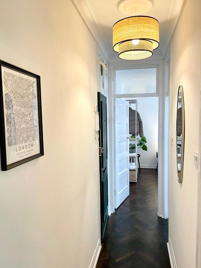 Newly Refurbished 2 Bedroom Apartment In South London Exterior foto